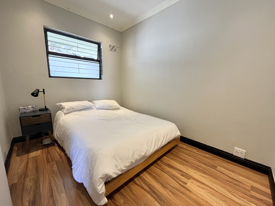 To Let 2 Bedroom Property for Rent in Sea Point Western Cape